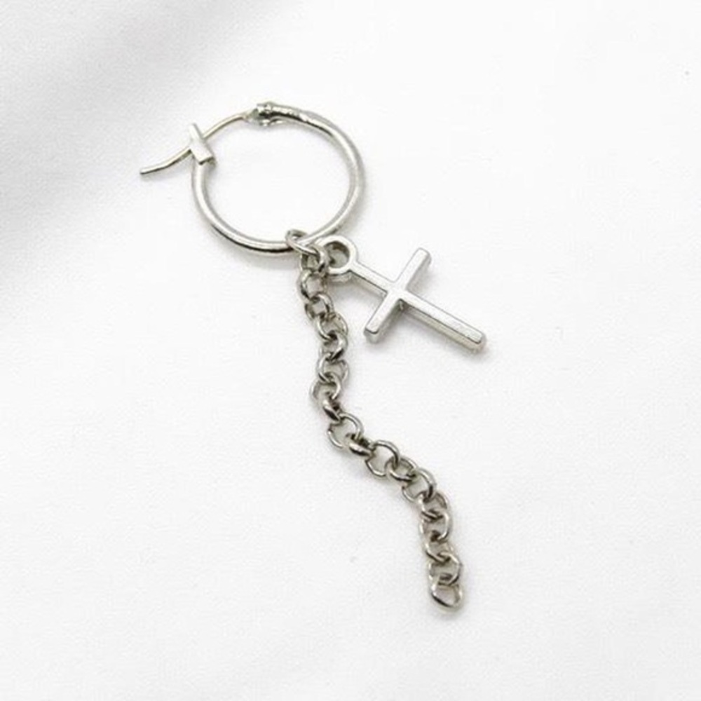 Chain Cross Hoop